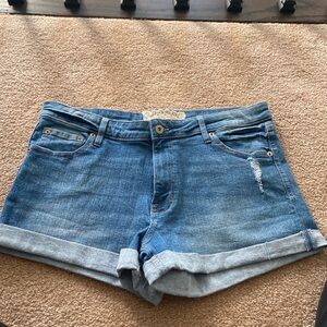 NWT Altar’d State Jean shorts. Size 13. Medium wash